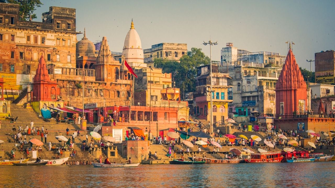 Same Day Varanasi Tour Package-Kashi Vishwanath Darshan & Ganga Aarti Tour