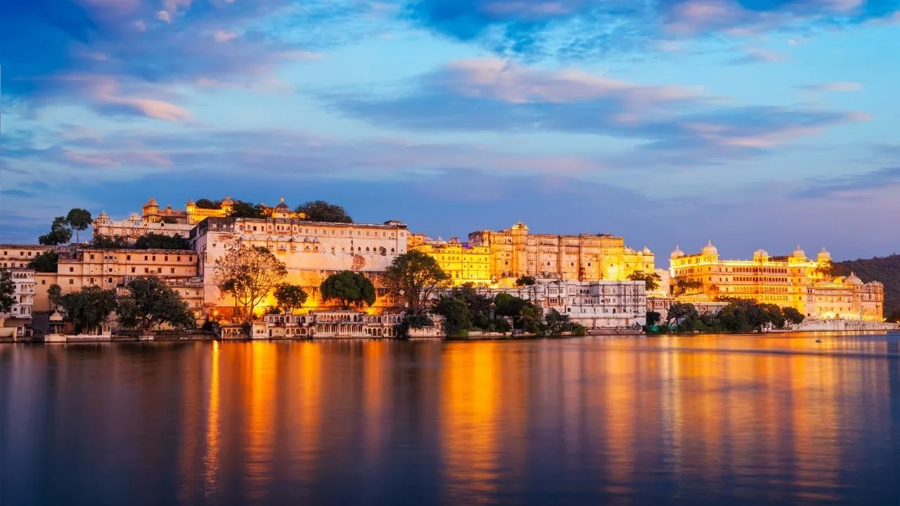 Same Day Udaipur Tour Package-Udaipur Sightseeing Tour